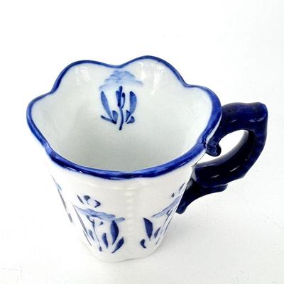 Lot of 5 Blue and White Dishes