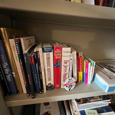 Humorous Books - Cartoons & More (D-RG)
