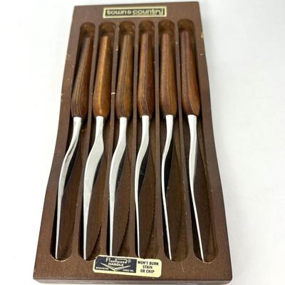 MCM Town & Country by Washington Forge Wood Handle Steak Knife Set