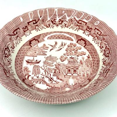 Royal Wessex Collection Willow Rose Red Service for 7