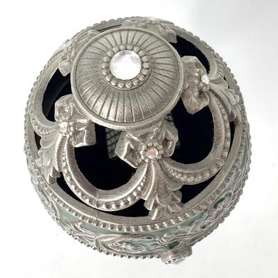 Jane Seymour St Catherine’s Court Musical Egg Chapel “Romance d’amour”