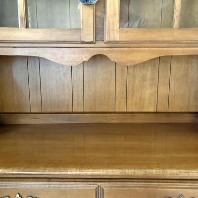 Solid Wood China Cabinet Hutch