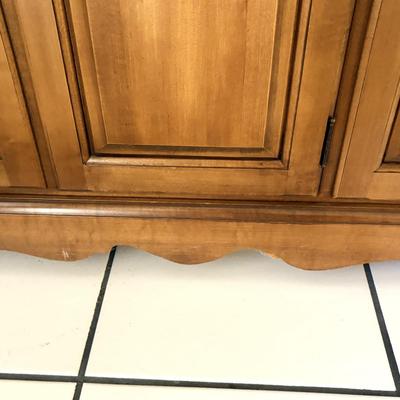 Solid Wood China Cabinet Hutch