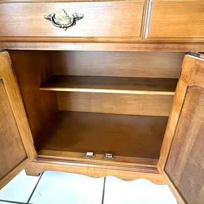 Solid Wood China Cabinet Hutch