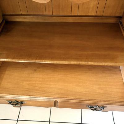 Solid Wood China Cabinet Hutch