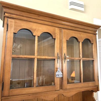 Solid Wood China Cabinet Hutch