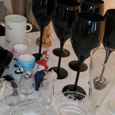 Black Glass Wine Glasses and more lot