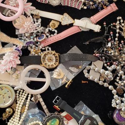 Vintage Costume Jewlery Lot #2