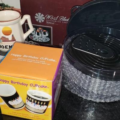 Kitchen Wares Lot