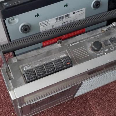 Large Lot, Electronics Lot, TV radios, interesting and vintage