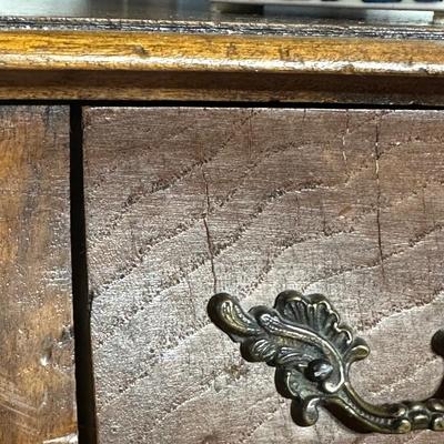 LOT 218: Vintage 3 Drawer Dresser w/ Vase & Faux Flowers