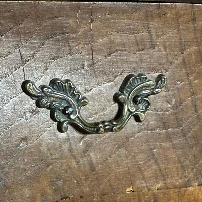 LOT 218: Vintage 3 Drawer Dresser w/ Vase & Faux Flowers