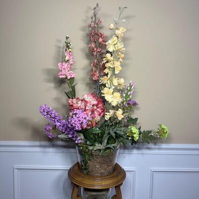 LOT 219: Vintage Mahogany Ashtray/Plant Stand