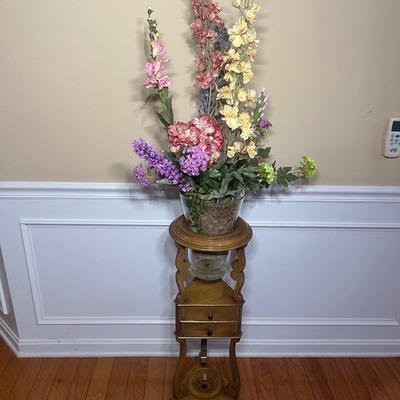LOT 219: Vintage Mahogany Ashtray/Plant Stand
