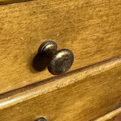 LOT 219: Vintage Mahogany Ashtray/Plant Stand