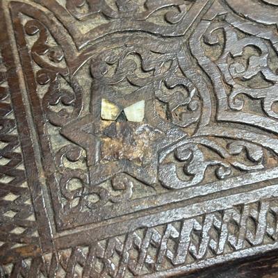 LOT Vintage Wooden Inlaid Pedestal