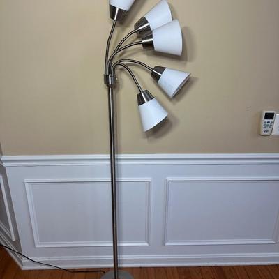 LOT 221: Floor Lamp w/ 5 Adjustable Heads & Side Table