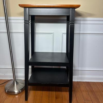 LOT 221: Floor Lamp w/ 5 Adjustable Heads & Side Table