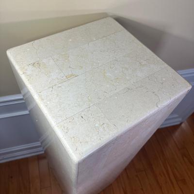 LOT 222: Marble Pedestal