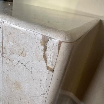 LOT 222: Marble Pedestal