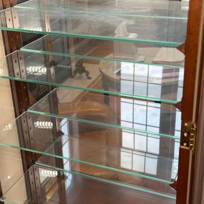 LOT 226: Vintage Howard Miller Hanging Display Case