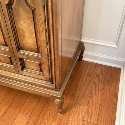 LOT 245: Vintage Mastercraft Furniture Co. Buffet Console with Table Pads