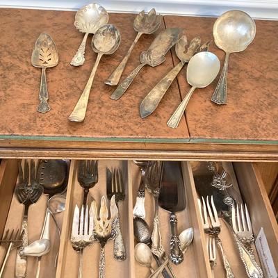 LOT 246: Collection of Silver Plated Flatware - Reed & Barton, Rogers & Bro, Simeon L & George H. Rogers Co, and More