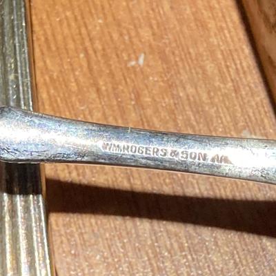 LOT 247: Silver and Gold Plated Flatware / Utensils - Harmony House, Wm. Rogers & Son, Community and More