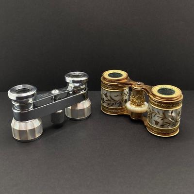 LOT 252: Pair of Stunning Mother of Pearl Opera Glasses with Cases - French Par Brevet Dinvention and Swift Princess 25X Model No 726