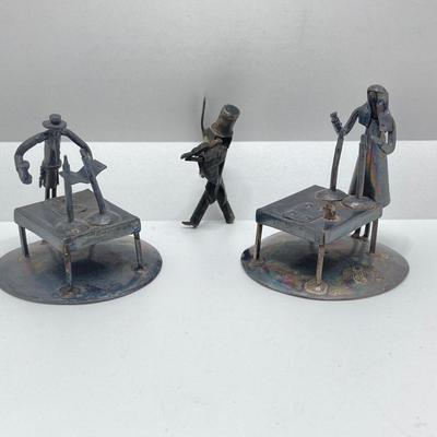 LOT 253: Vintage Figural Silverplate Music Box Hava Nagila Judaica Fiddler with Two Sterling Israel Jerusalem Miniature Figures