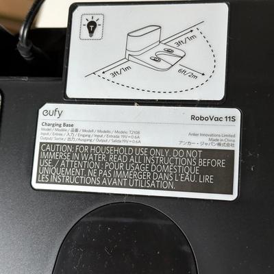 LOT 263: Eufy Robovac 11s
