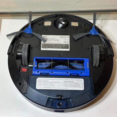 LOT 263: Eufy Robovac 11s