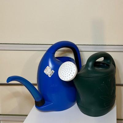 LOT 264: Gardening Tools, Garden Decor & More!