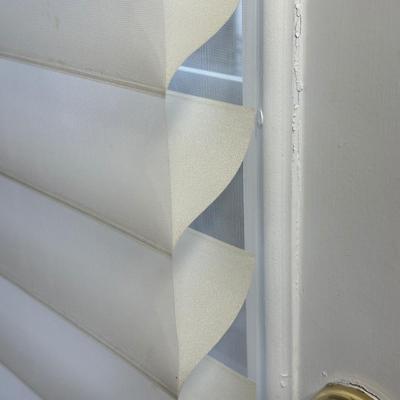 LOT 266: Hunter Douglas Silhouette Window Shades 74"x65” New In Box