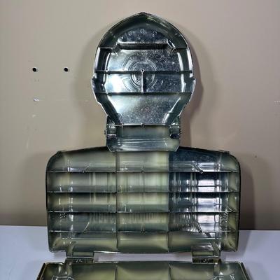 LOT 270: Vintage StarWars Action Figures w/ 1983 C-3PO Carrying Case