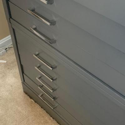LOT:274: Set of 2 Stacked Mayline Steel 5-Drawer Flat Filing Cabinets with Removable Top