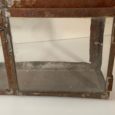 LOT:277: Vintage/Antique Glass and Metal Chanukah Lamp