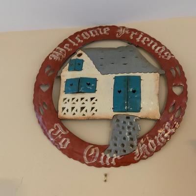 LOT:279: Large Rustic 'Welcome Friends to Our Home' Signed Round Metal Sign/Wall Art