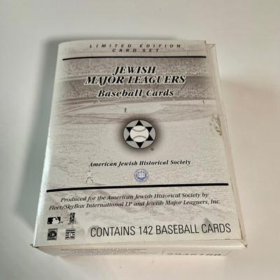 LOT:280: Box of Jewish Major Leager Baseball Cards