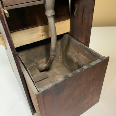 LOT:282: Antique Jewish Ceremonial/Ritual Handwashing Station