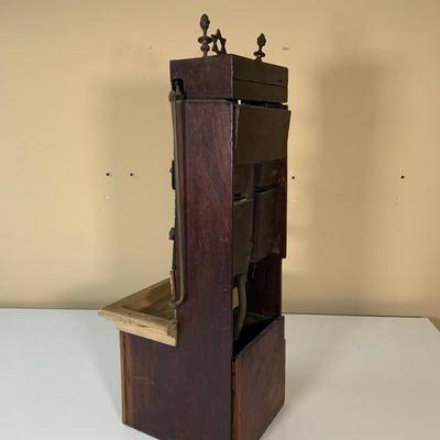 LOT:282: Antique Jewish Ceremonial/Ritual Handwashing Station