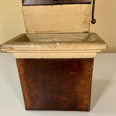 LOT:282: Antique Jewish Ceremonial/Ritual Handwashing Station