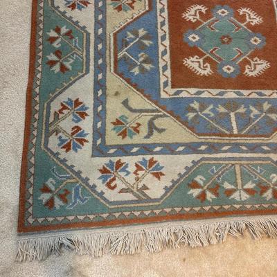 LOT 384: Beautiful Vintage Turkish Rug