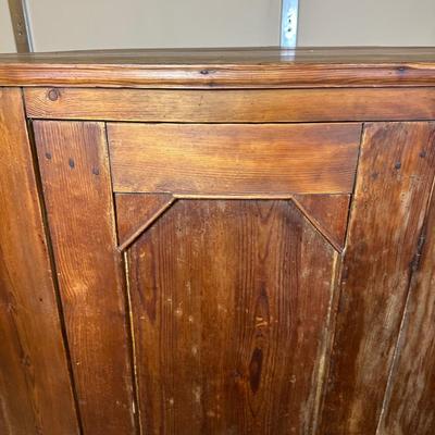 LOT 386 Antique Corner Cabinet