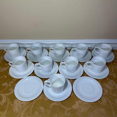 LOT 394: 2 Sets Of Centura by Corning Ware Teacup & Saucer Sets