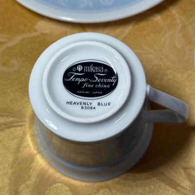 LOT 395: Mikasa & Prisma Teacup/Saucer Sets