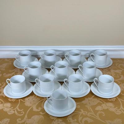 LOT 395: Mikasa & Prisma Teacup/Saucer Sets
