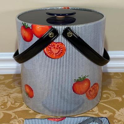 LOT 396: Slap Chop, Garlic Baker, Beautiful Kitchen Decor & More