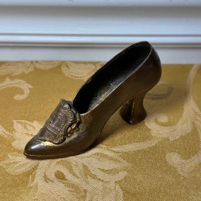 LOT 397: Beautiful Vintage Bronze Home Decor