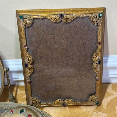 LOT 397: Beautiful Vintage Bronze Home Decor